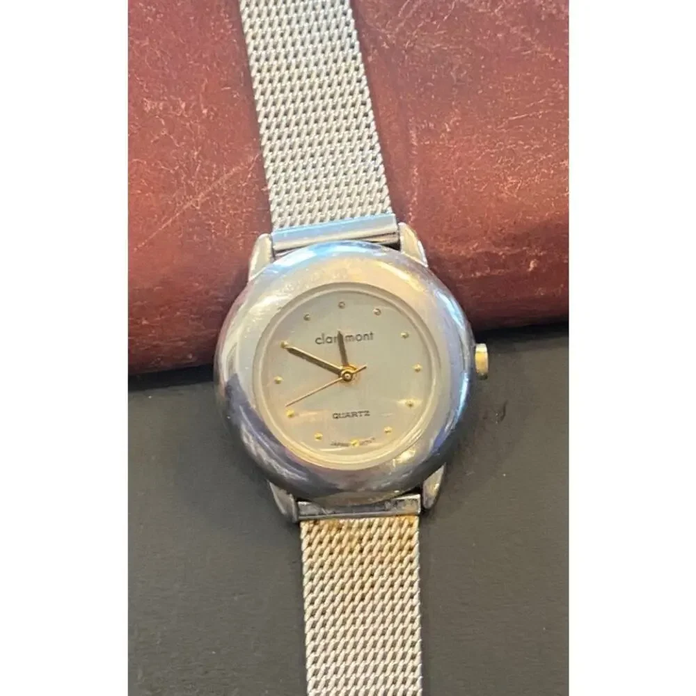 Women's 26mm Silver Tone Claremont Watch, Mesh Band